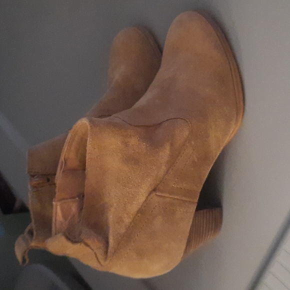 Pegabo genuine suede ankle boots size 7.5 - Picture 5 of 7